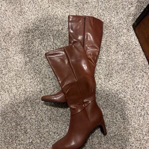 Brown boots